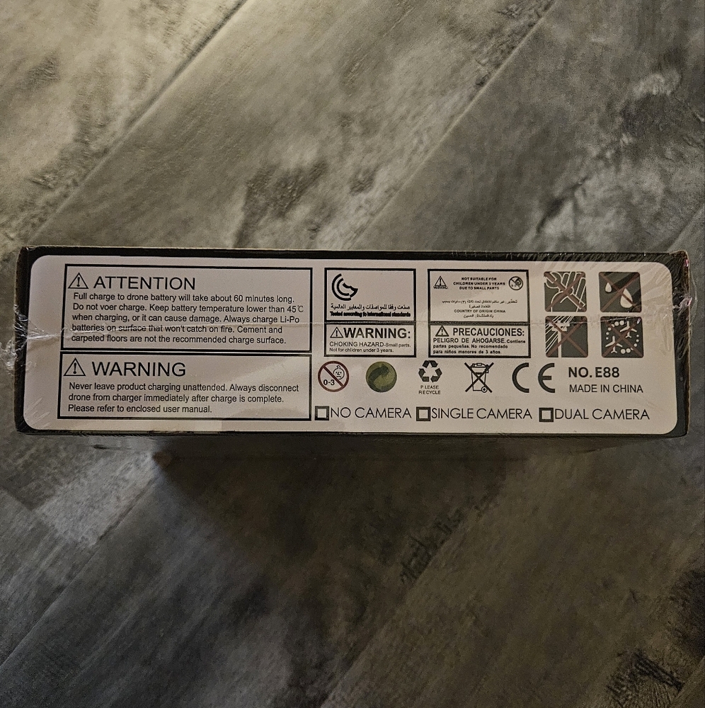 NEW 2.4G Remote Control Foldable Drone - Picture 4 of 5